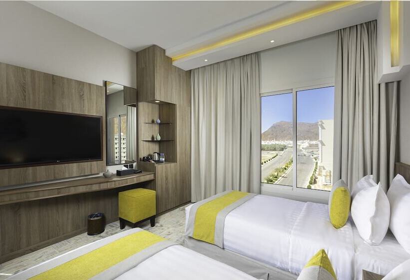 בית מלון כפרי The Seasons