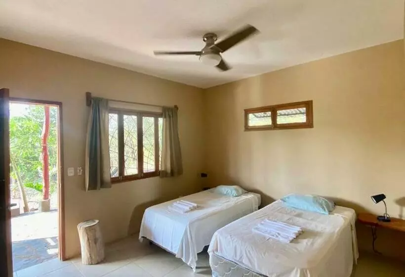 Retkeilymaja Dragon S Garden