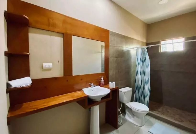 Retkeilymaja Dragon S Garden