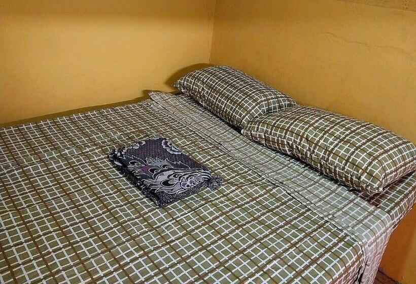 هتل کپسول Vista Del Mar