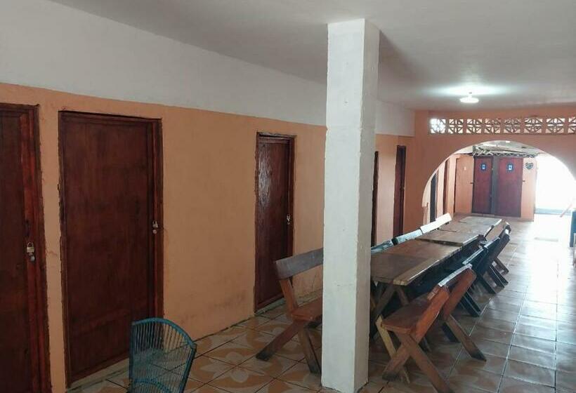 هتل کپسول Vista Del Mar