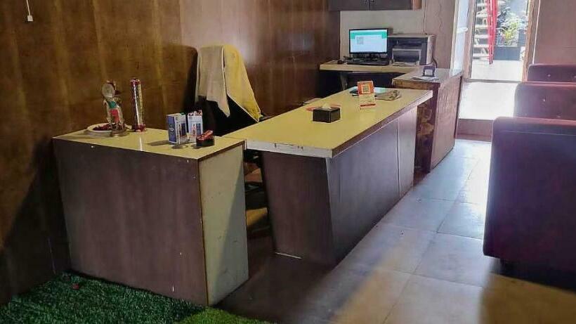 בית מלון כפרי Oyo 81103  Arya Room