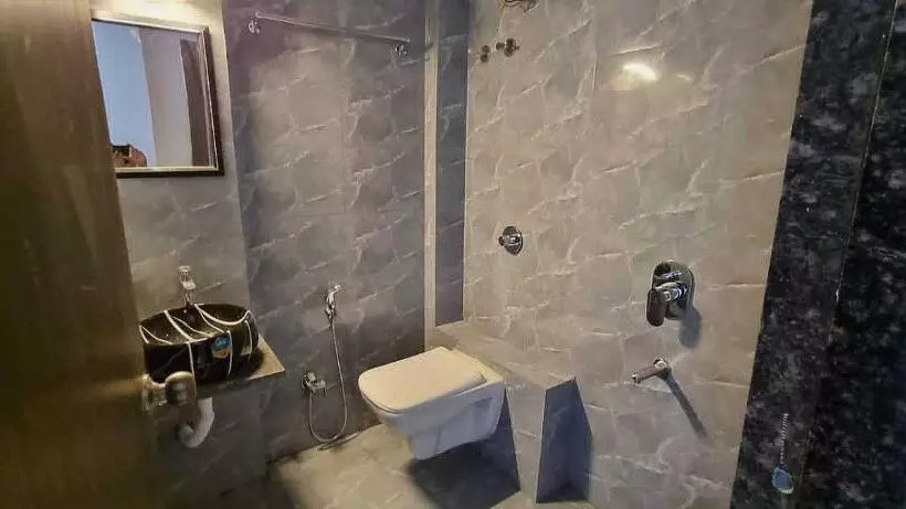 هتل Oyo 81103  Arya Room