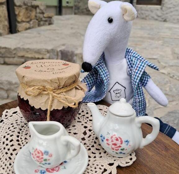 膳宿费 гостьовий дім білий пацюк