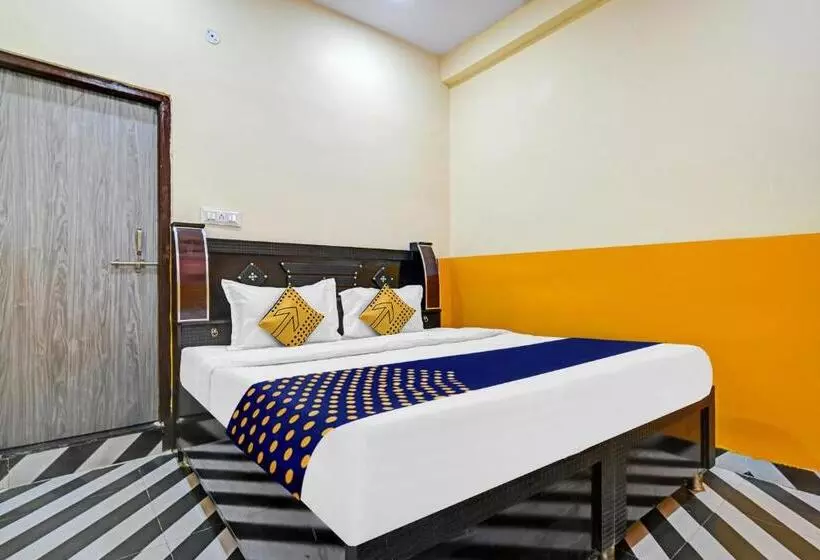 Spot On 81125 Hotel Ashirwad