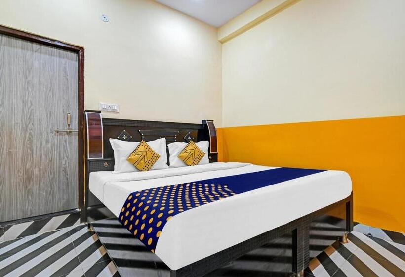 Spot On 81125 Hotel Ashirwad