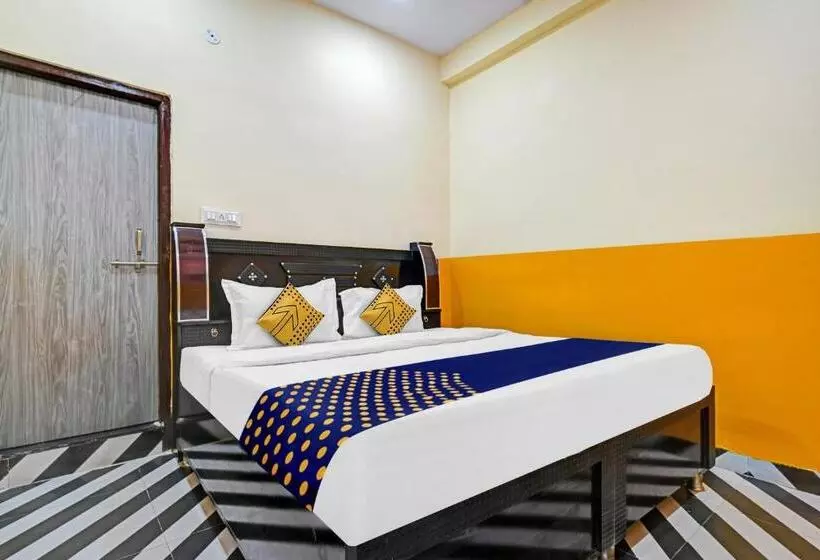 Spot On 81125 Hotel Ashirwad