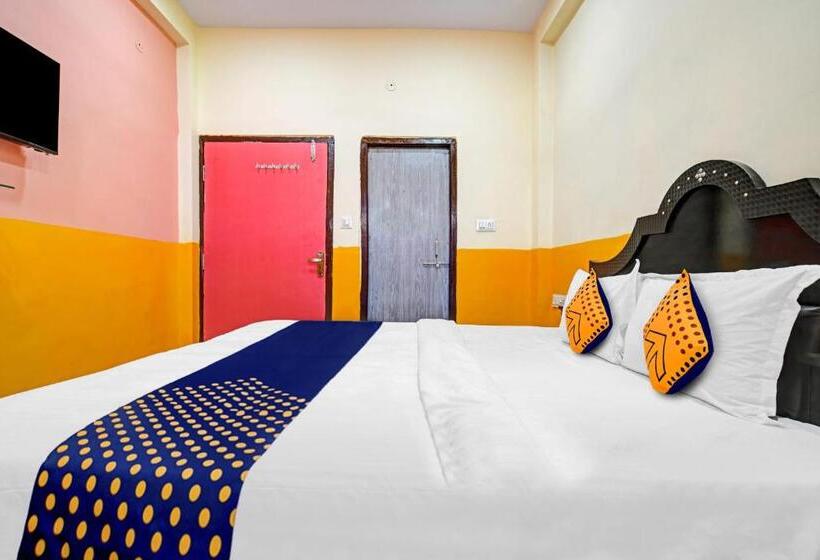 Spot On 81125 Hotel Ashirwad