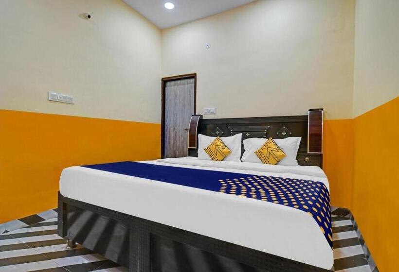 Spot On 81125 Hotel Ashirwad