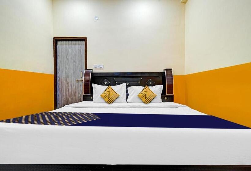 Spot On 81125 Hotel Ashirwad