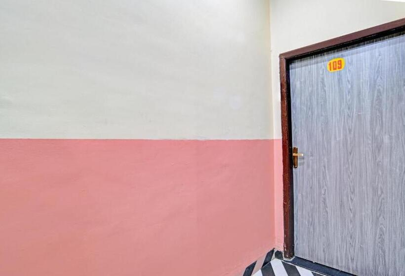 Spot On 81125 Hotel Ashirwad