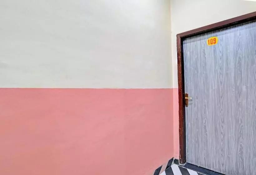 Spot On 81125 Hotel Ashirwad