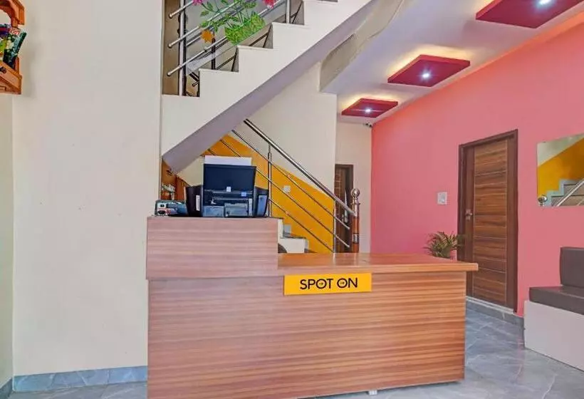 Spot On 81125 Hotel Ashirwad
