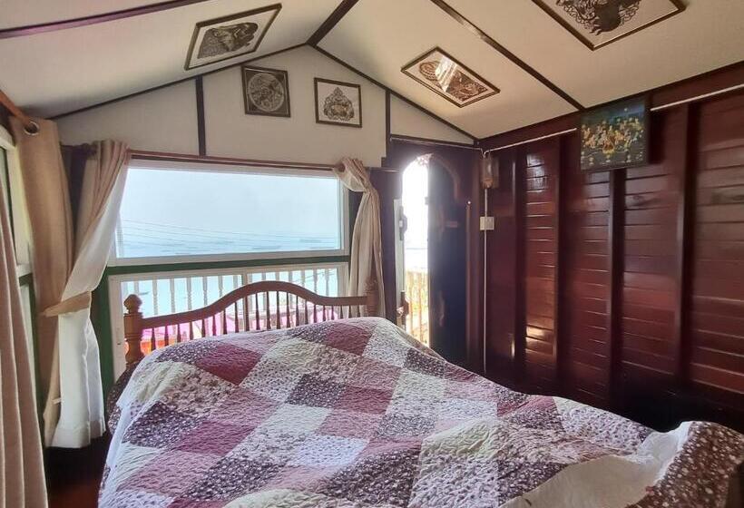 Общежитие บ้านนางฟ้า เกาะสีชัง Baan Nangfa