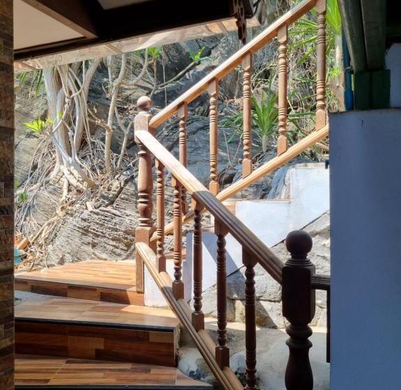 Общежитие บ้านนางฟ้า เกาะสีชัง Baan Nangfa