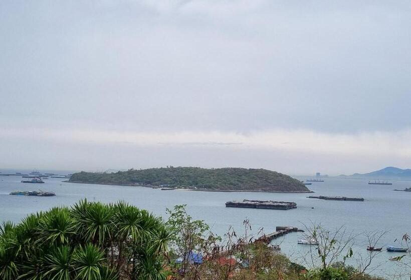 Общежитие บ้านนางฟ้า เกาะสีชัง Baan Nangfa