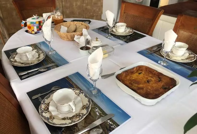 Aamiaismajoitus (B&B) Chez Yolande