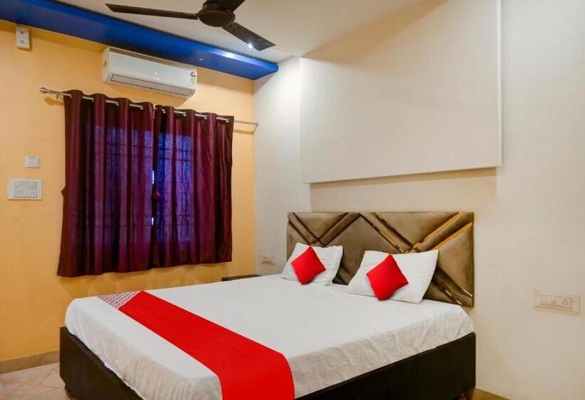 בית מלון כפרי O Club Toronto