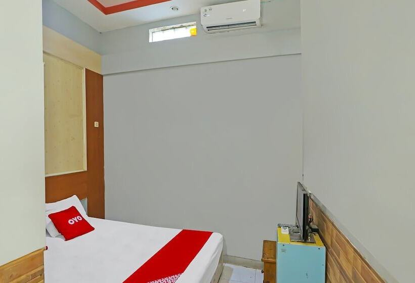 Hotel Oyo 92469 Sahabat