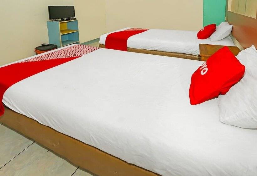 Hotel Oyo 92469 Sahabat