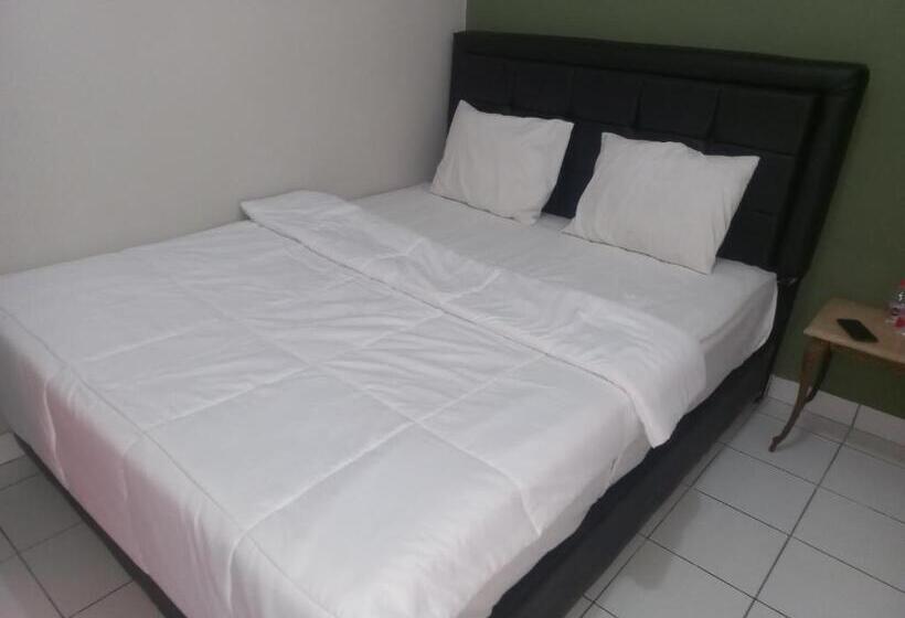 בית מלון כפרי Spot On 92415 Bima House Syariah