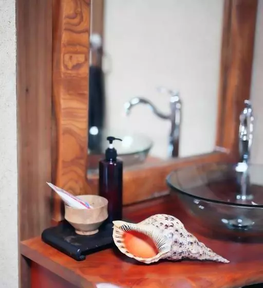 Majatalo Bighem Maison 2