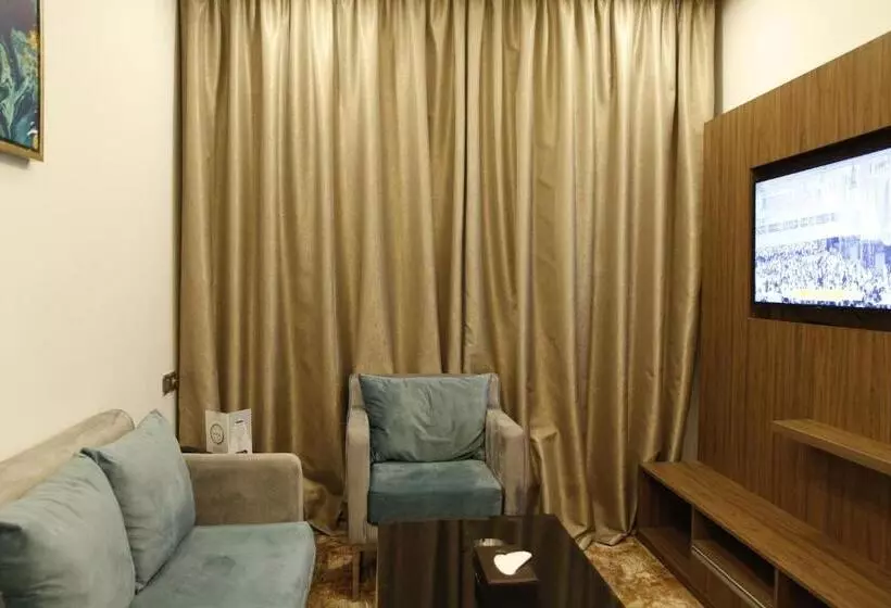 فندق دان الذهبي