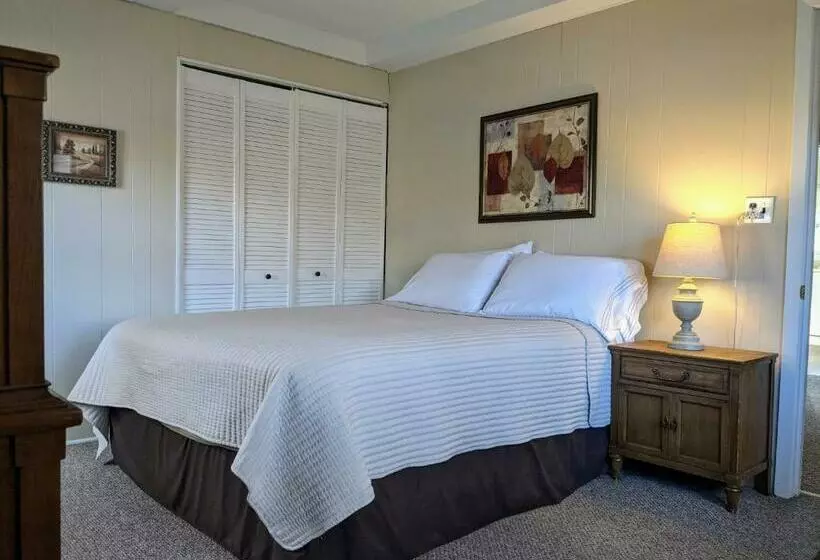 Retkeilymaja Casual Living Extended Stay Hotels