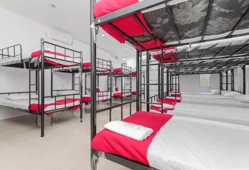 ホテル Yayah Residence At Sawojajar Bogor Redpartner