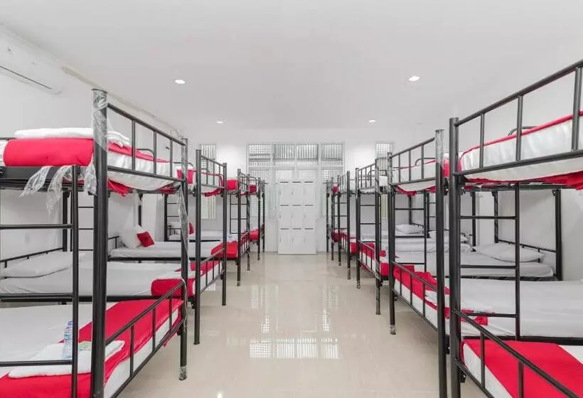 ホテル Yayah Residence At Sawojajar Bogor Redpartner