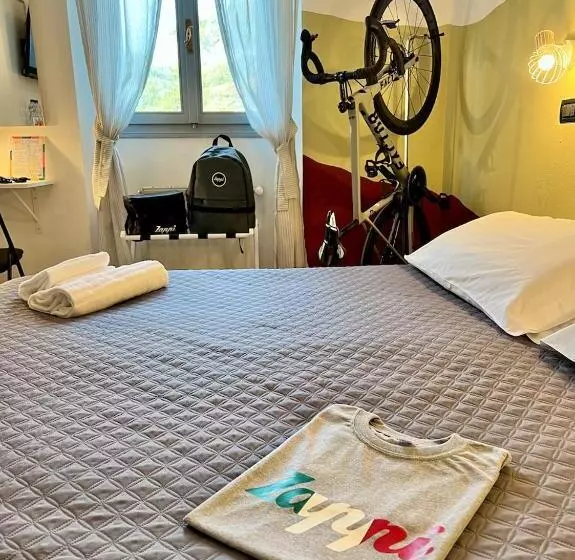 ホテル Zappi Cycling