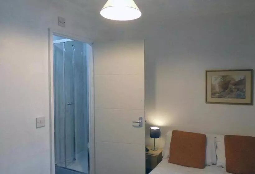 ペンション Bridge Street En Suite Rooms