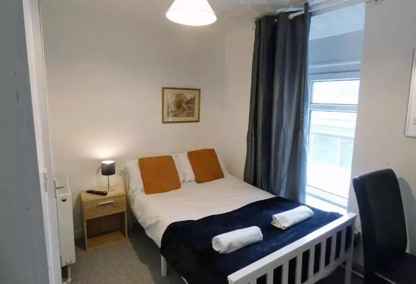 ペンション Bridge Street En Suite Rooms