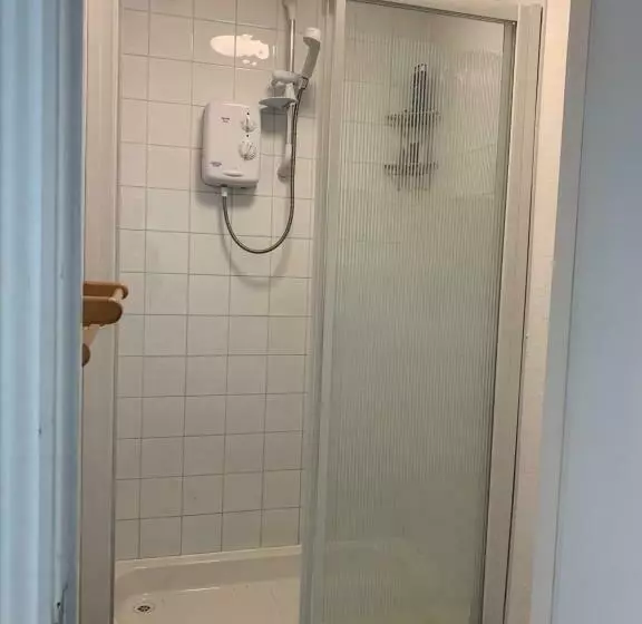پانسیون Eden Suite