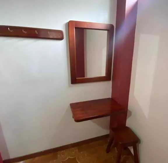 پانسیون Hostal Mollitiam