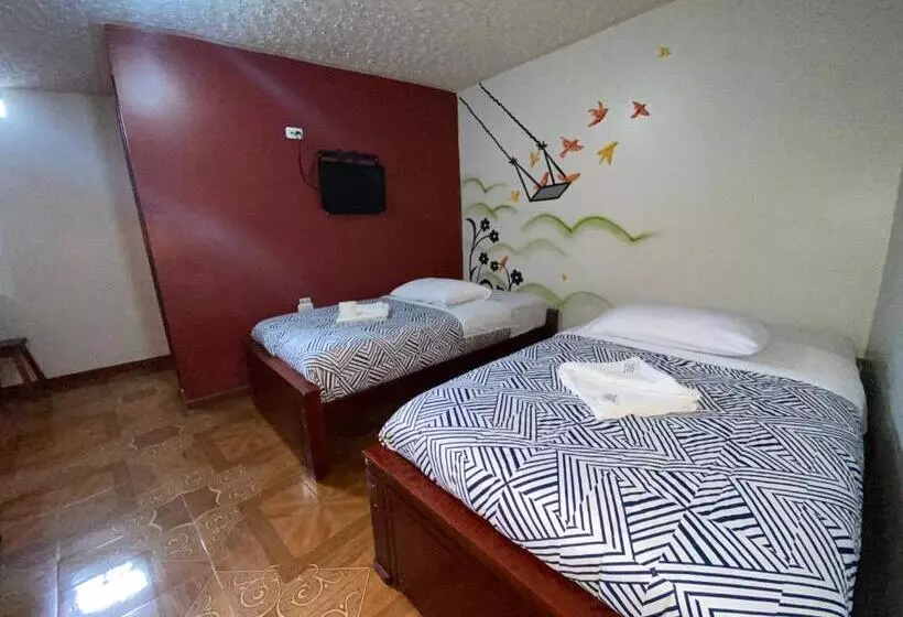 پانسیون Hostal Mollitiam