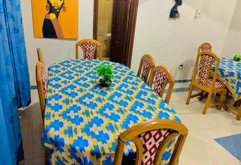 ホテル Prestige Guesthouse ,ksi