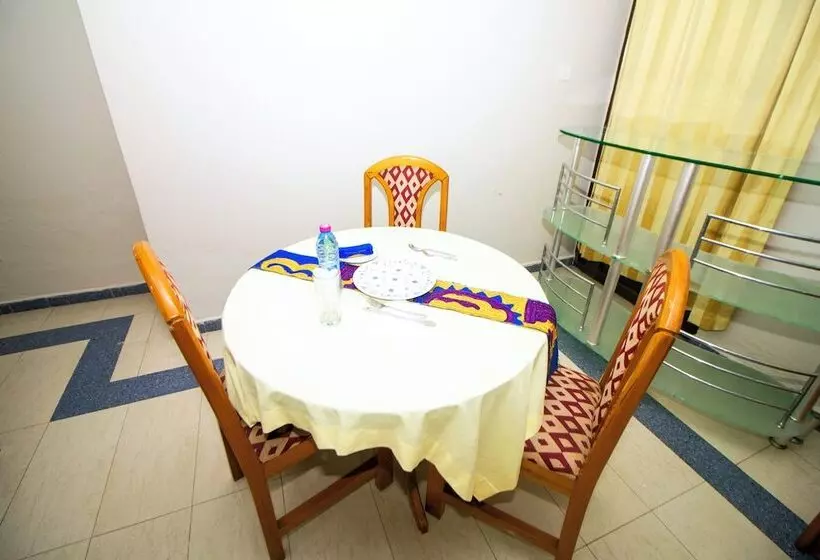 ホテル Prestige Guesthouse ,ksi