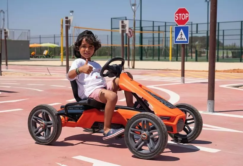 ホテル Vila Gale Nep Kids