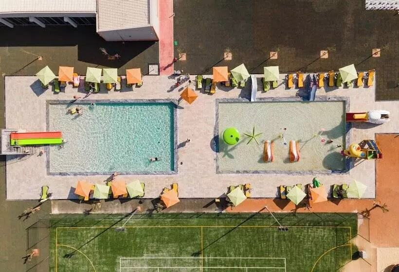 ホテル Vila Gale Nep Kids