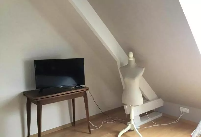 Aamiaismajoitus (B&B) B And B Chambres D’hôtes 24 H Du Mans Et Le Mans Classic