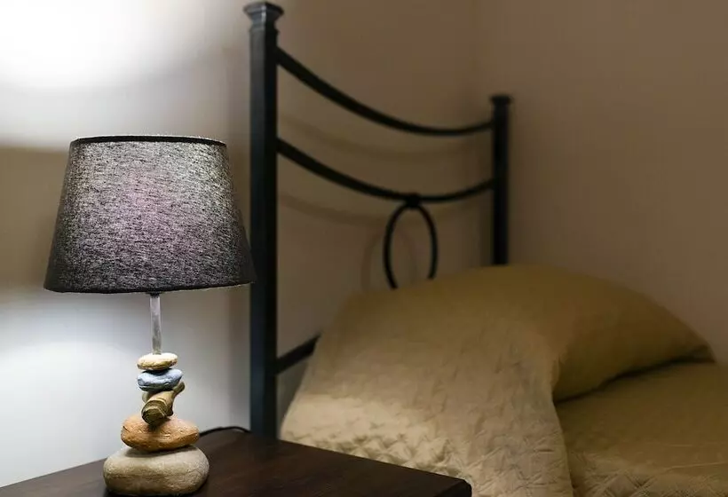 Aamiaismajoitus (B&B) Cantunera Sicilianroom