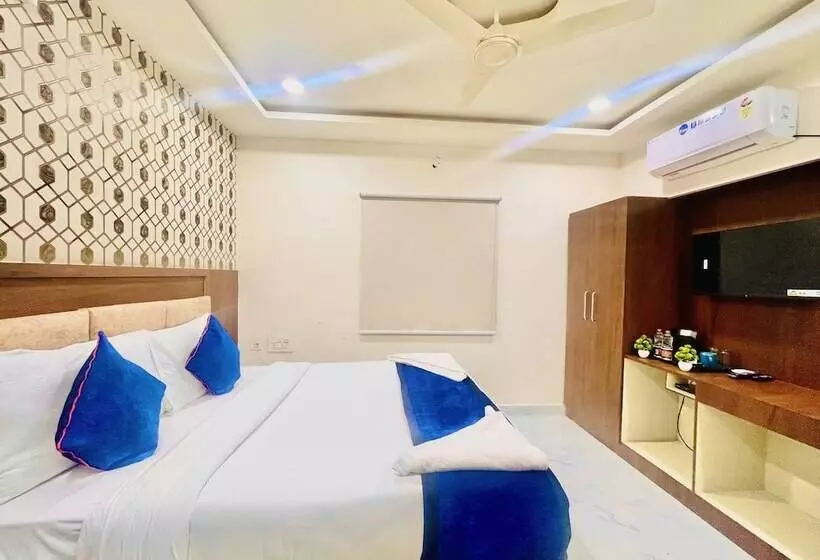 ホテル Eagle Grand