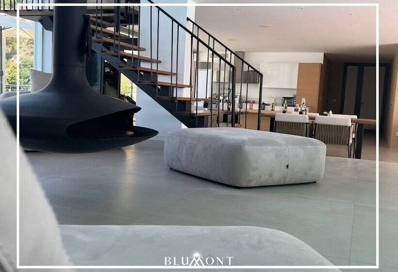 ホテル Luxury Rooftop Suites By Blumont