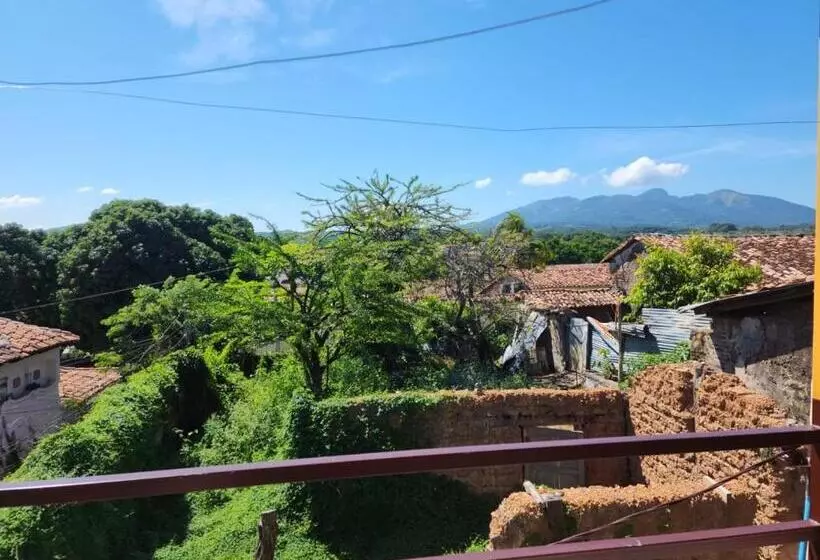 ペンション Hostal El Porrón