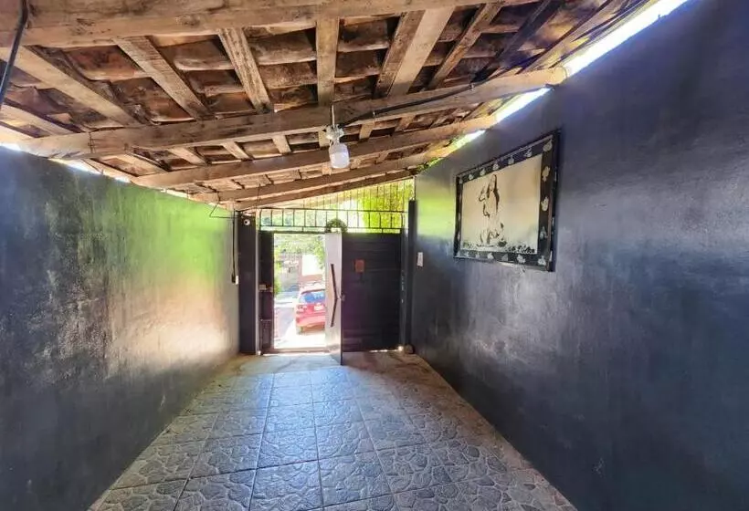 ペンション Hostal El Porrón