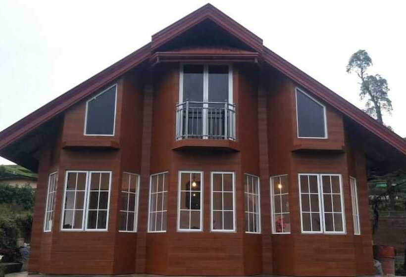 Пансион Misty Wood Cottage