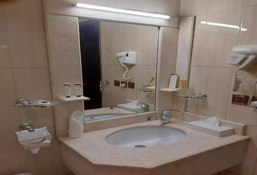 نزل السلطان للأجنجة الفندقية