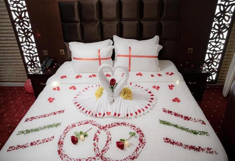 نزل السلطان للأجنجة الفندقية