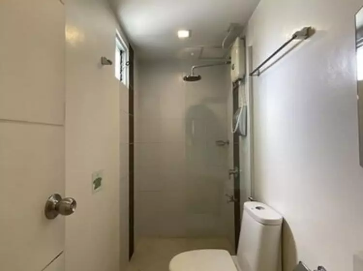 H Plus Hotel Powered By Cocotel